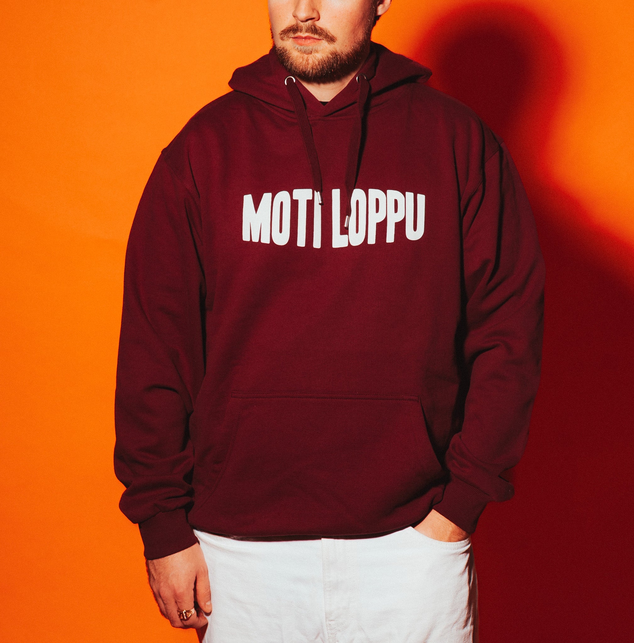 Moti loppu - Huppari