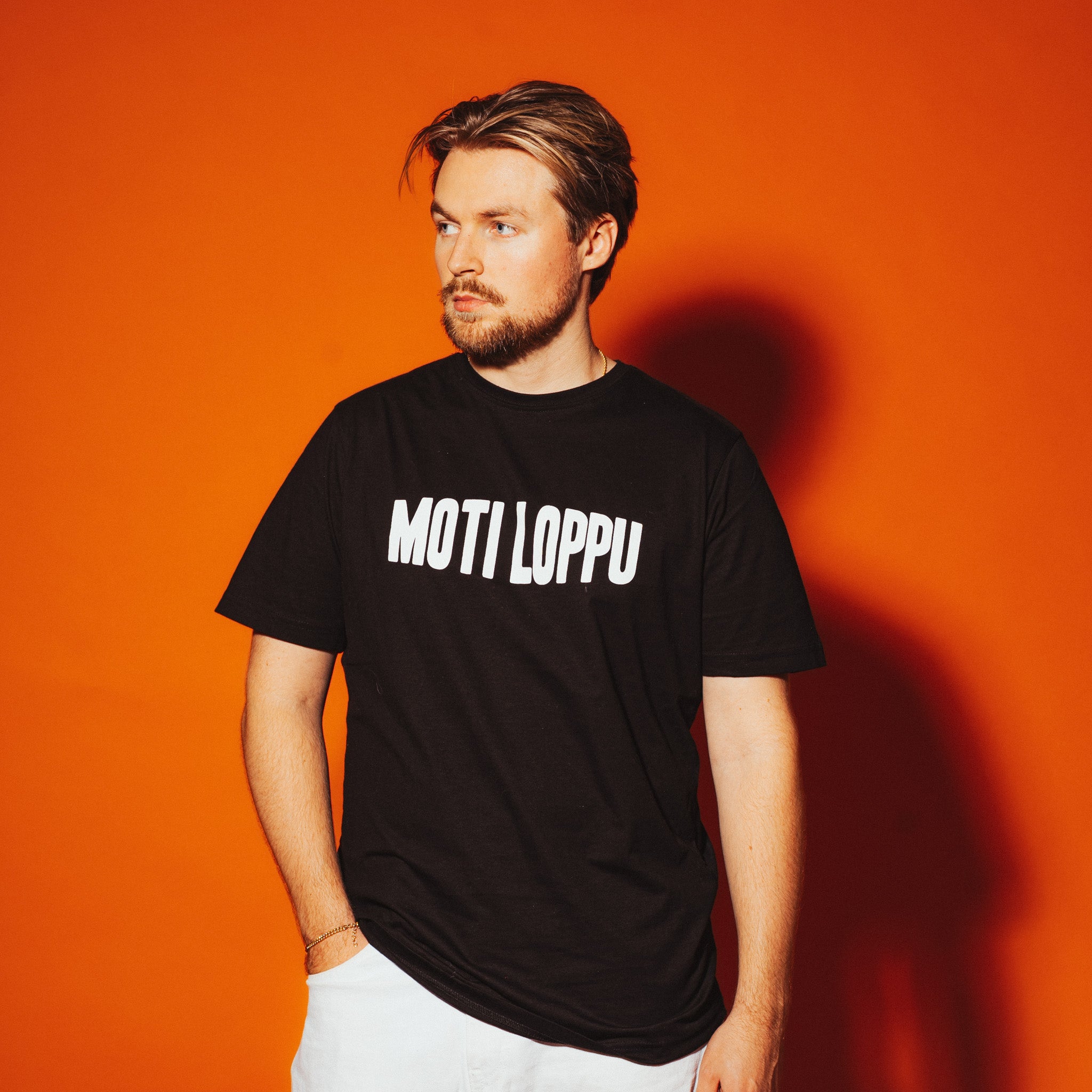 Moti loppu - T-paita